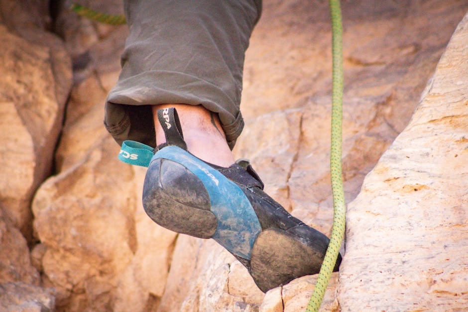 How to Choose Climbing Shoes for Different Rock Types