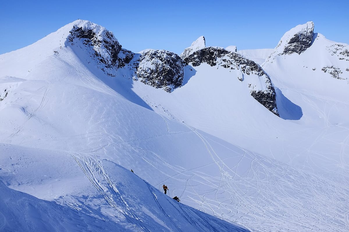 Ski Mountaineering Skinning Technique That Saves the Day