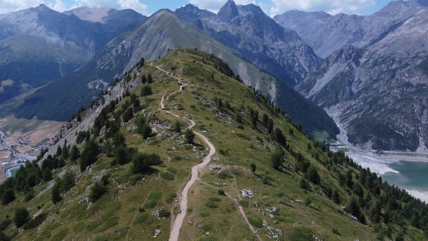 Running the Tor des Géants: 330km Across Mountain Alps